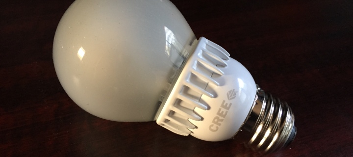 REVIEW: Cree 60w LED Light Bulb