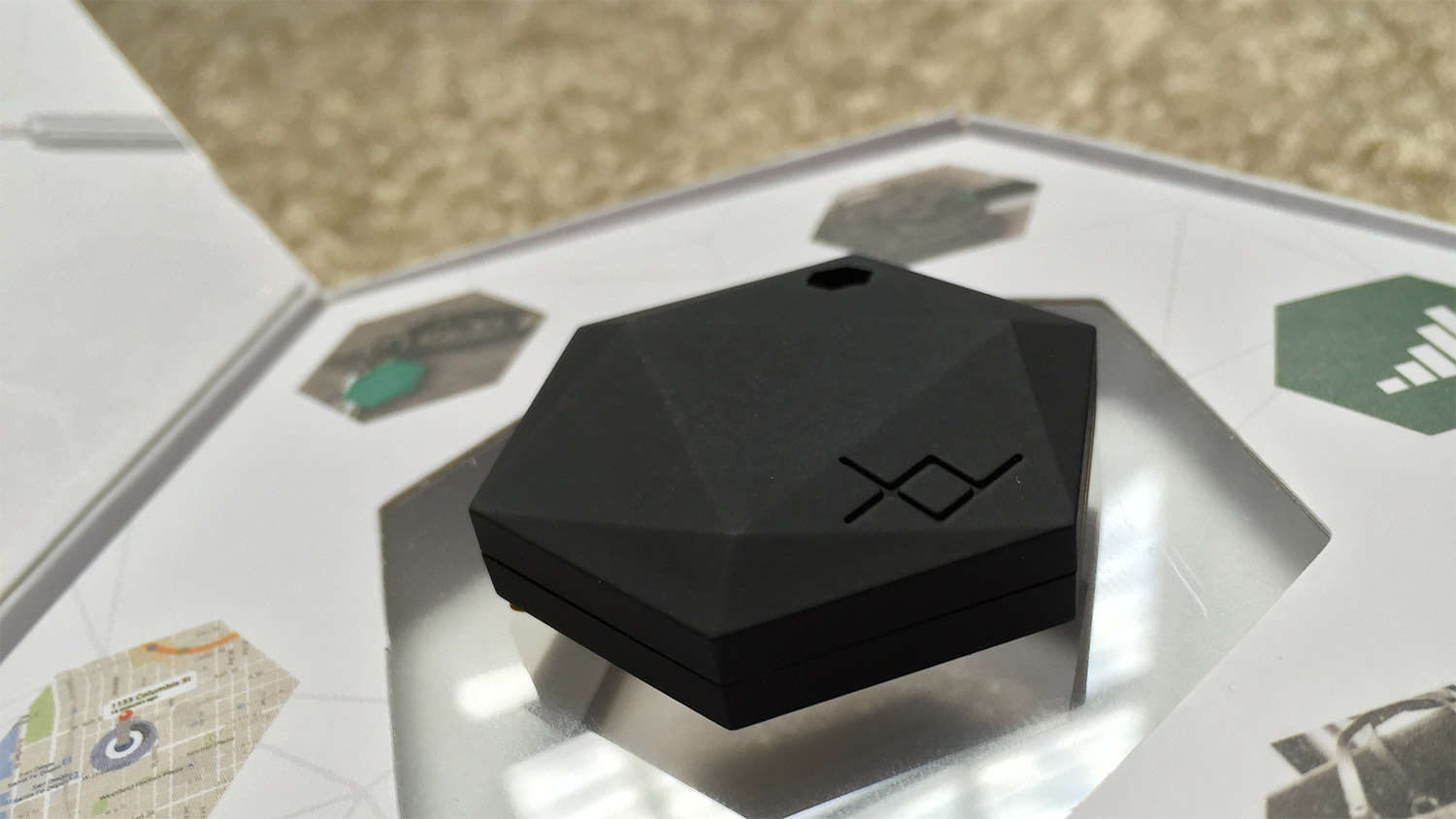 vegetarisk tung cricket REVIEW: XY Find It Beacon - At Home in the Future