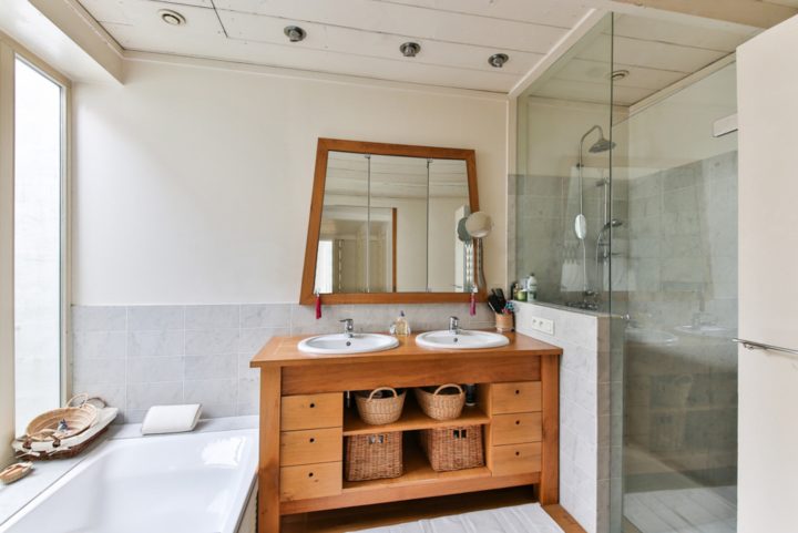 How to Create a Luxurious Bathroom for Less