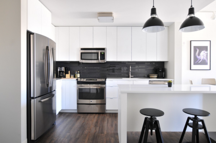 4 Ways to Update Your Kitchen Without Breaking the Bank