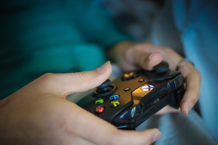 4 Hacks To Help You Protect Your Wrist While Gaming