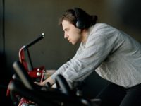 5 Ways to Minimize Distractions When Working Out Independantly