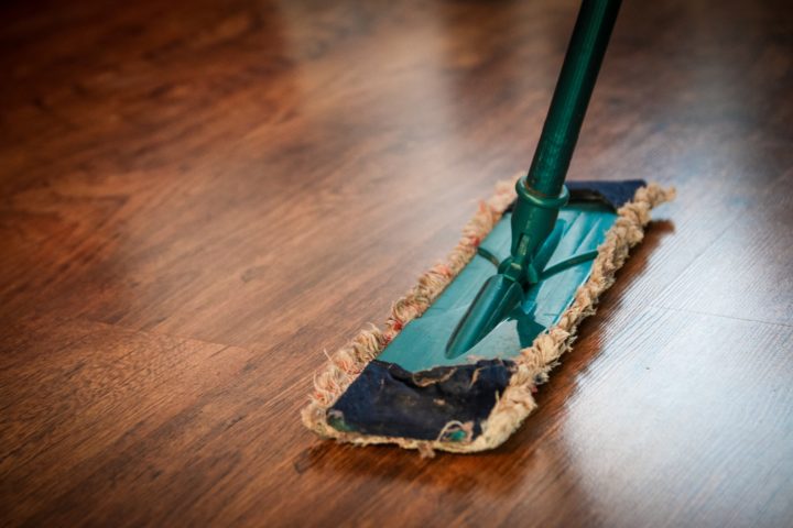 Tips On Cleaning A House Before Moving In Or Out