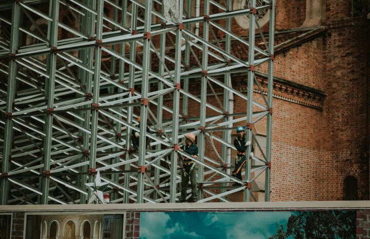 Why Construction Sites Need Different Types of Scaffolding