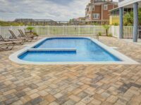 5 Warning Signs for Pool Owners in Florida