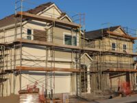 How to Navigate the Risks and Rewards of New Construction Investments