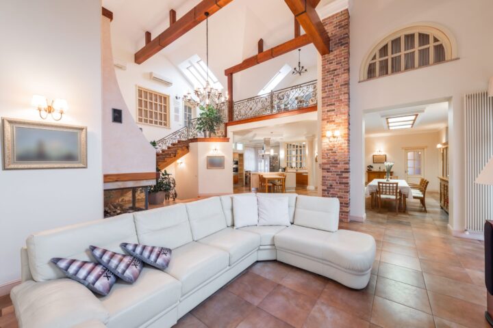 Building a High-End Home: Where to Spend and Where to Save